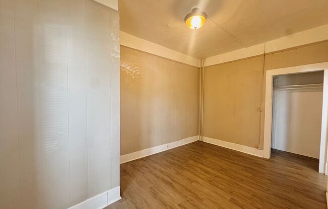 1 bed, 1 bath, 573 sqft, $895, Unit 3