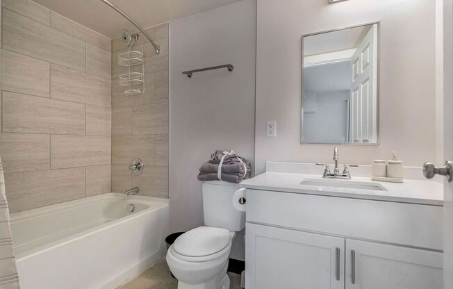 1 bed, 1 bath, 500 sqft, $1,299, Unit 205