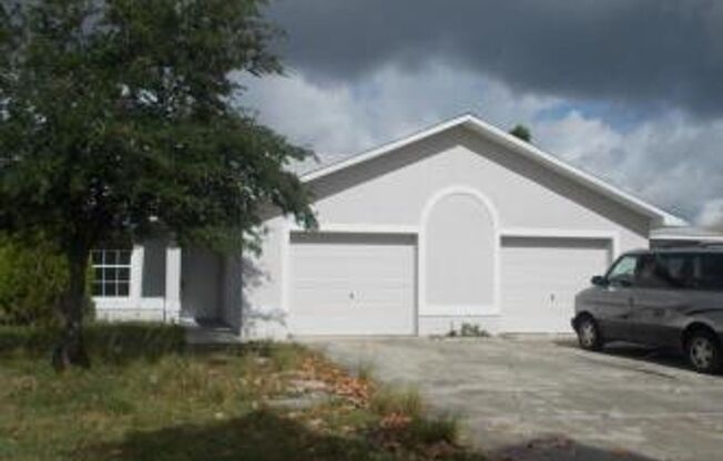 1212 SE 24th Ave