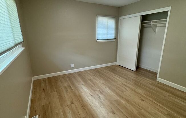 3 beds, 2 baths, $2,900