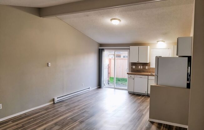 2 beds, 1 bath, 800 sqft, $1,397, Unit 3485-07