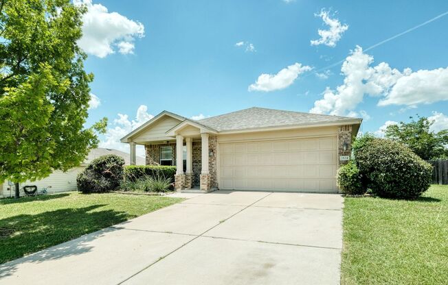 Nice 3B/2B Home in Settlers Overlook!