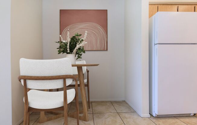 2 beds, 1 bath, 780 sqft, $1,099, Unit 2045