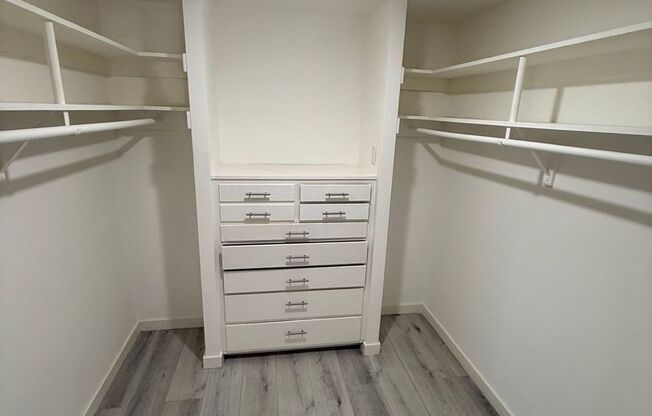 1 bed, 1 bath, $1,995, Unit 01