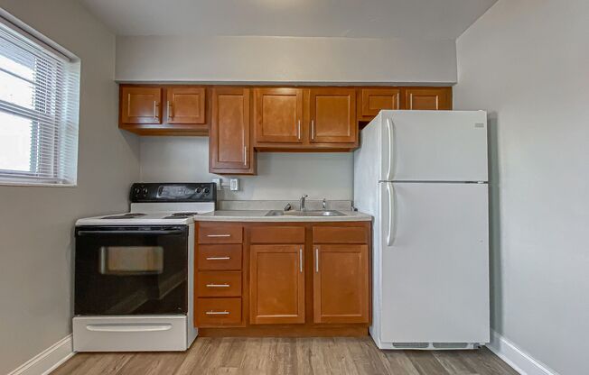 2 beds, 1 bath, 650 sqft, $825, Unit 313-04