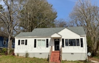 880 HARGIS ST SE