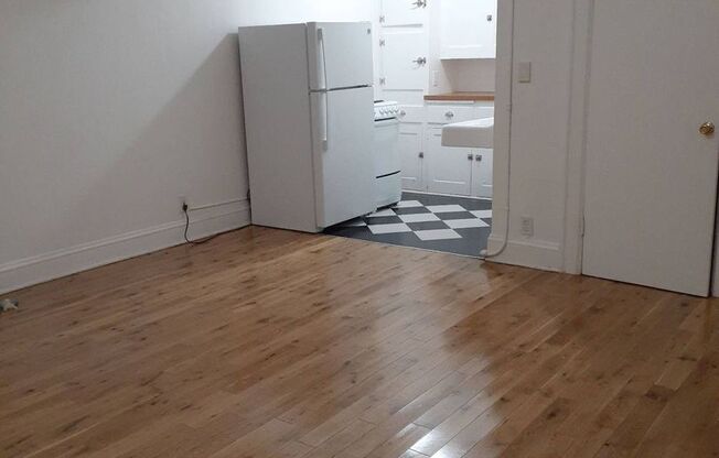 Sara Ann Apartments