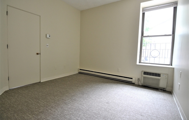 1 bed, 1 bath, 559 sqft, $2,995, Unit 60-10