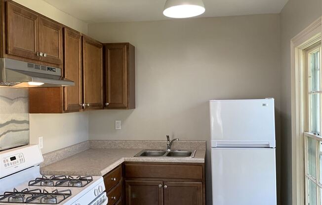 205 Valley Ave NW Apt 2