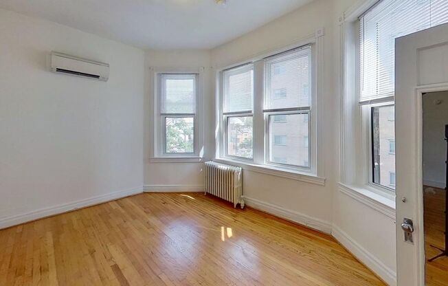 1 bed, 1 bath, 450 sqft, $1,329, Unit 109-3B