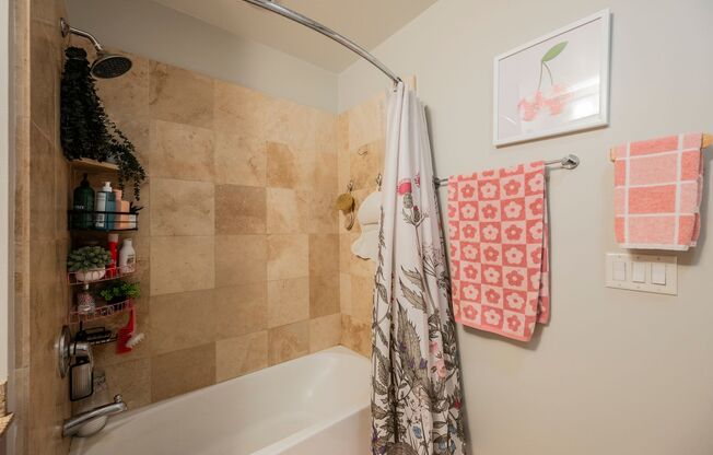 Studio, 1 bath, $1,950, Unit # 753