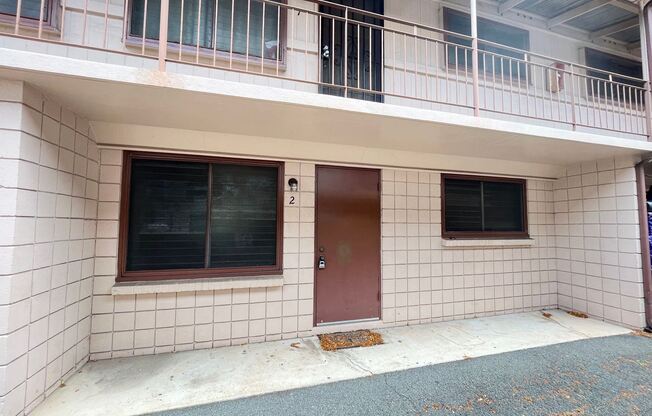 705 Hoawa St.