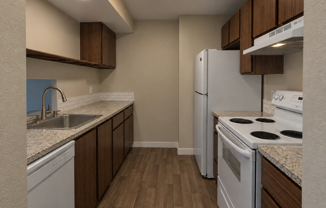 Carlynn Apartments