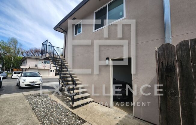 Fully Updated 2/1 Condo Upstairs - Pool, Parking, No neighbors below