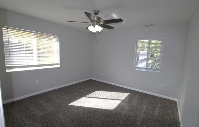 2 beds, 1 bath, 1,100 sqft, $1,150, Unit 6713-1