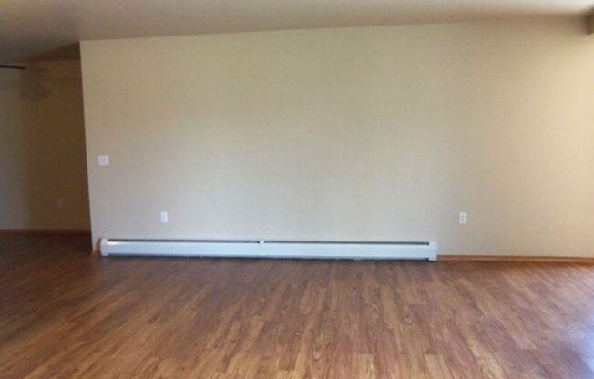 2 beds, 1 bath, 1,250 sqft, $1,329.99, Unit 156-04