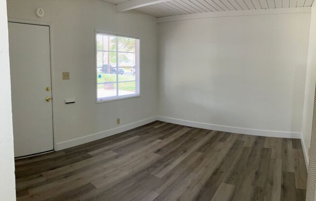 1130 Stoddard Ave. #2, Modesto, CA 95350