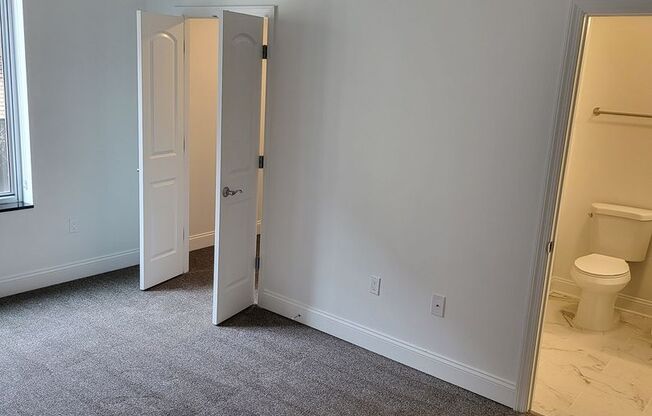 2 beds, 2 baths, 1,137 sqft, $2,515, Unit 1009