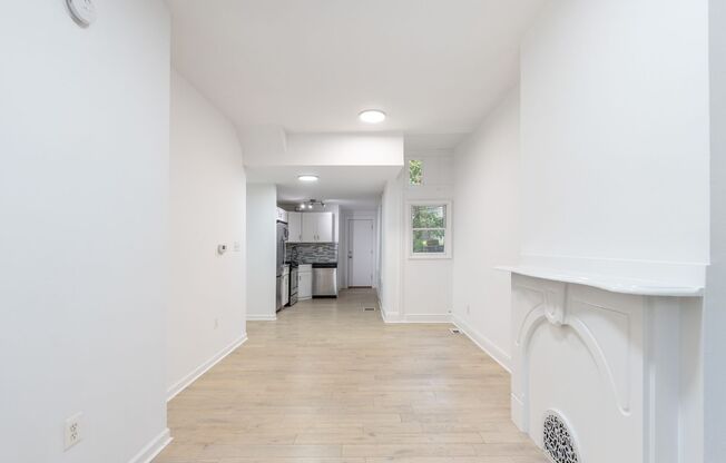 1 bed, 1.5 baths, 1,274 sqft, $1,795, Unit 1429-1