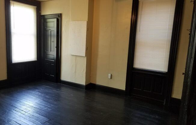 1225 W Allegheny Ave