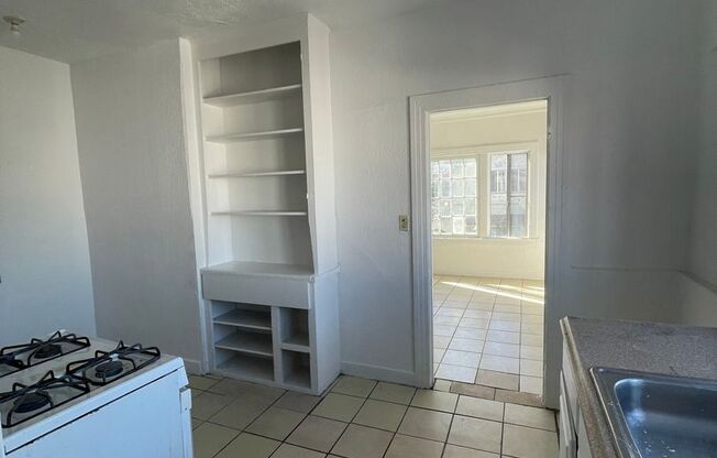 1 bed, 1 bath, 650 sqft, $1,650, Unit 116 1/4