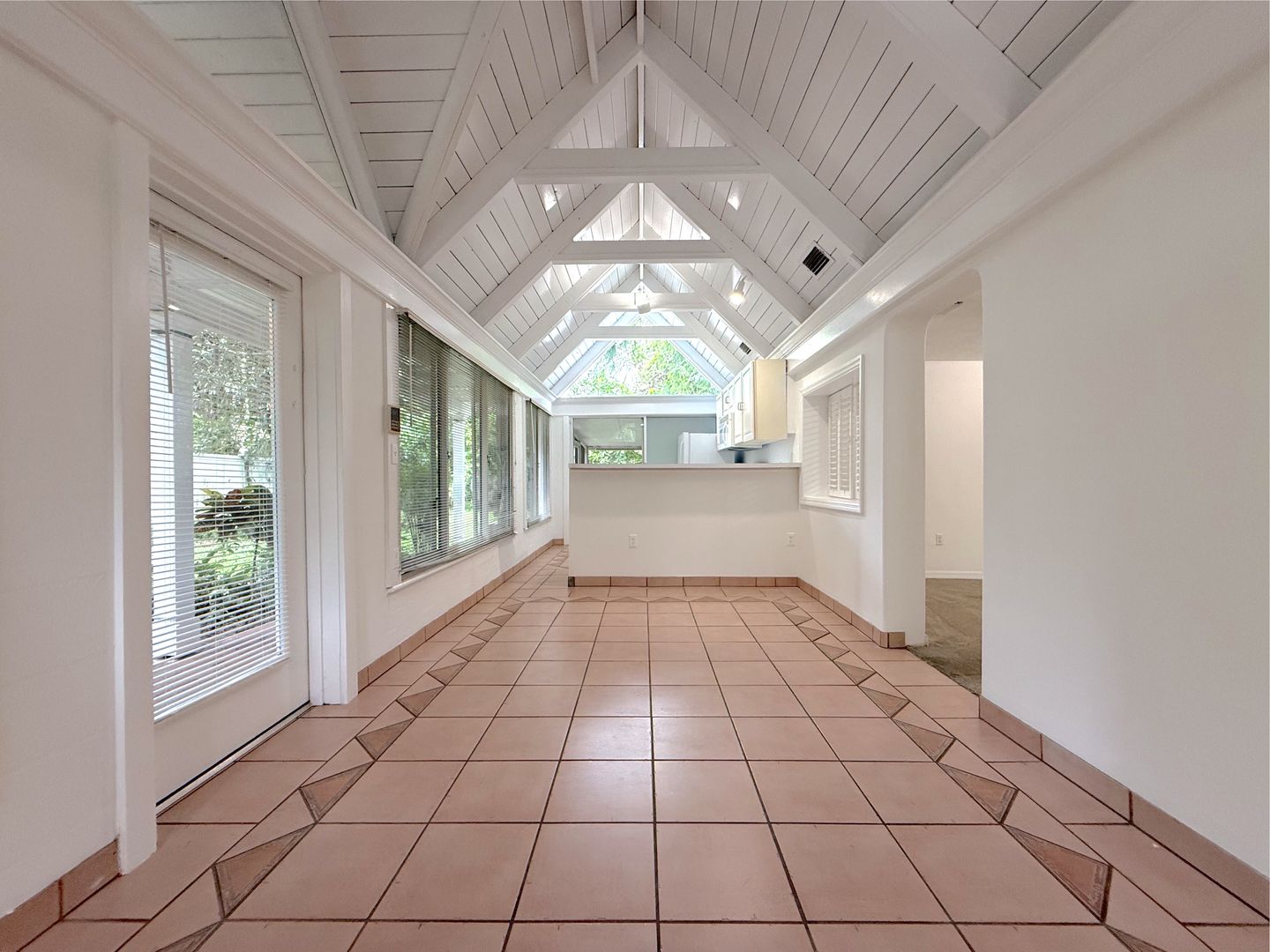2/2 Home in College Park with lots of character