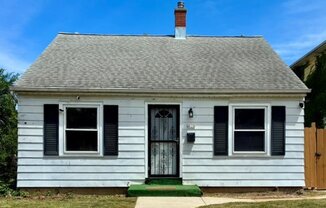 4628 N 24 PL