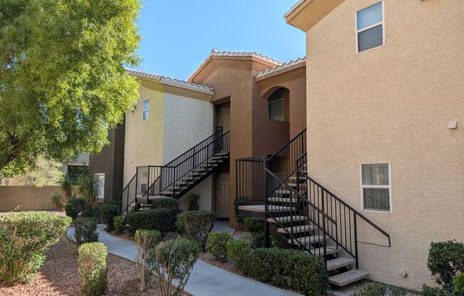 2-BEDROOM CONDO IN LAS VEGAS