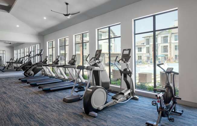 royal sienna apartments in missouri city texas