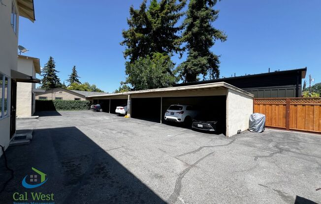 $1995 - Cozy 1/1 located near the Rose Garden