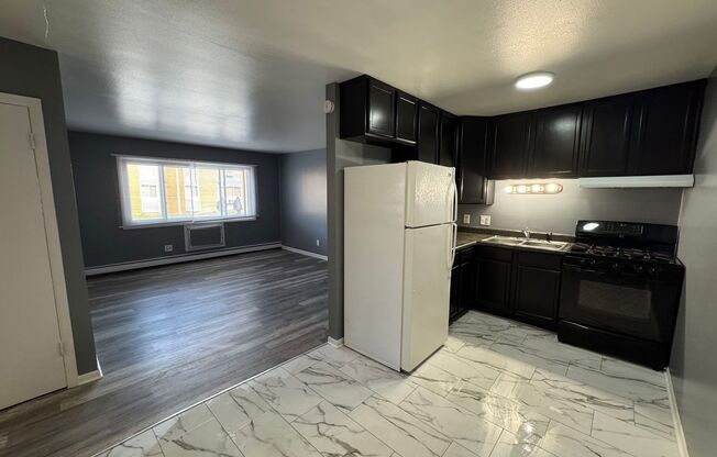 Sation Hills Apartments in Kenosha, WI