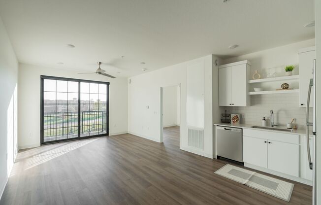 1 bed, 1 bath, 610 sqft, $1,400, Unit 6135-308