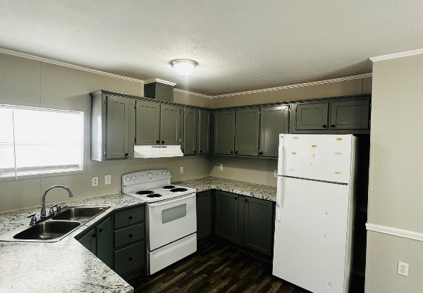 9477 LANSDOWNE ESTS