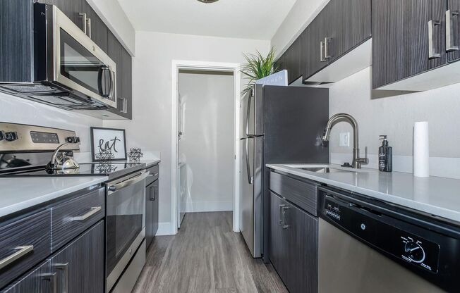 1 bed, 1 bath, 605 sqft, $1,199, Unit 311