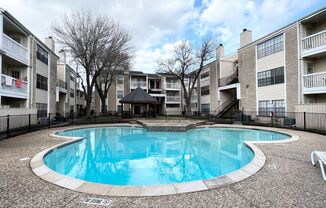 2 beds, 2 baths, $1,375, Unit #1919