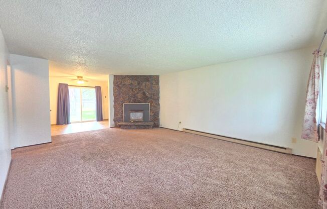 1318 S. Robin Hood St