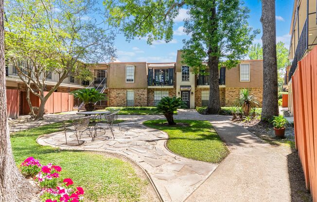 1 Bedroom Upstairs Condo