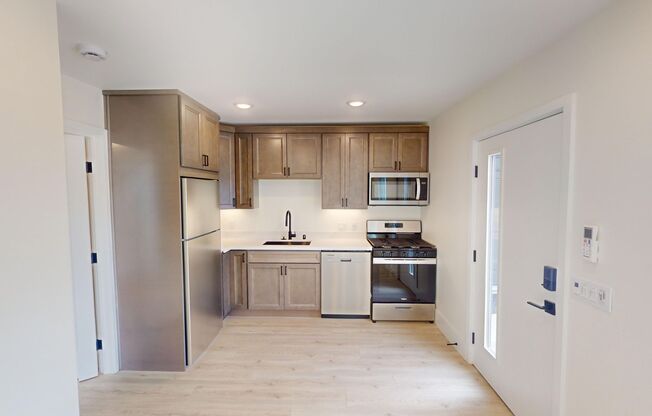 Stunning Brand New 1-Bedroom, 1-Bathroom Condo in the Heart of San Diego Available for Rent!