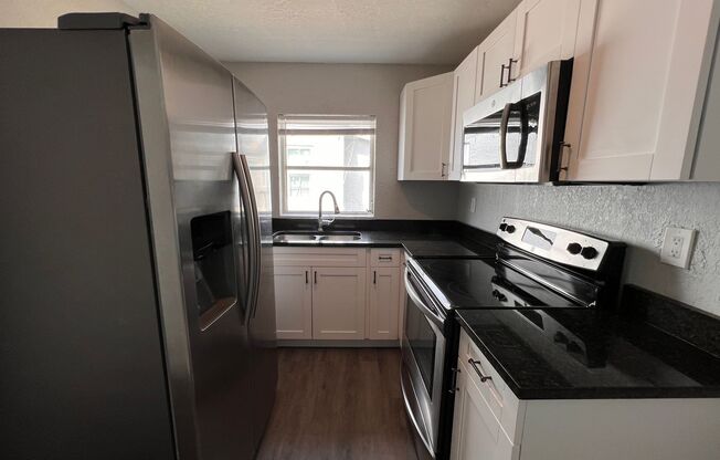 2 beds, 1 bath, 468 sqft, $1,950, Unit 1 (front)