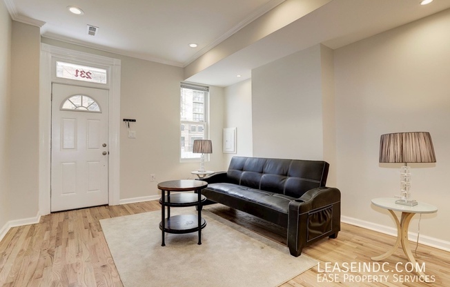 231 K ST NE