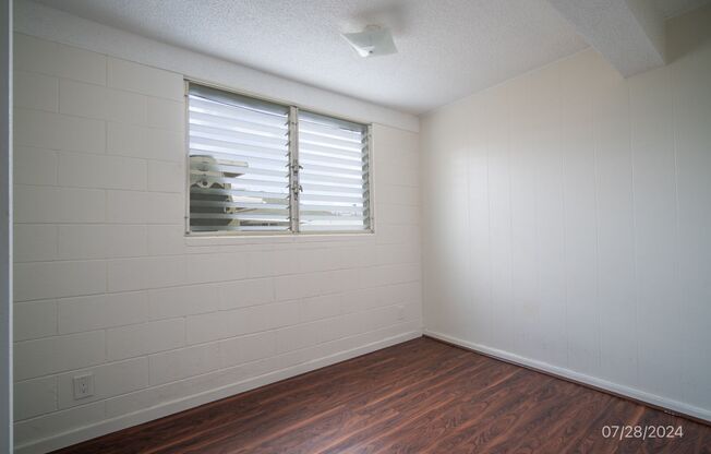 3 beds, 1 bath, $2,750