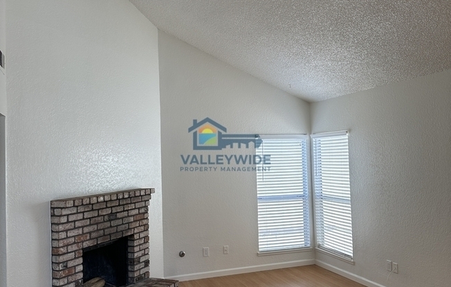 541 SAN VICENTE CT