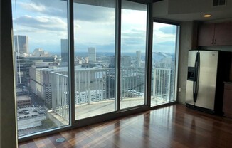 400 PEACHTREE ST NW