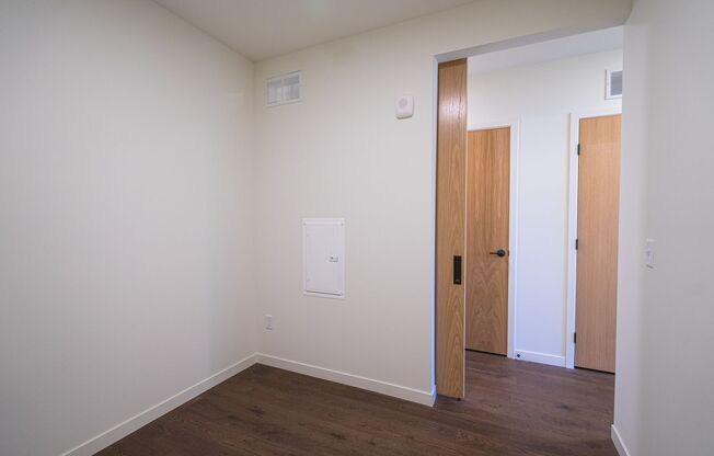 2 beds, 1.5 baths, 1,116 sqft, $2,695, Unit 103