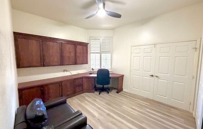 4 beds, 2.5 baths, $2,350