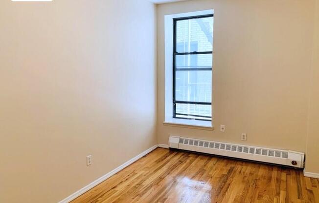 1 bed, 1 bath, $3,100, Unit 2A