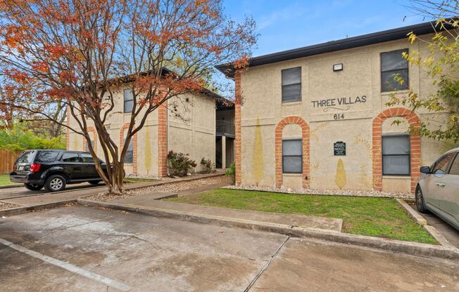 Three Villas- 2 Bedroom 2 Bathroom