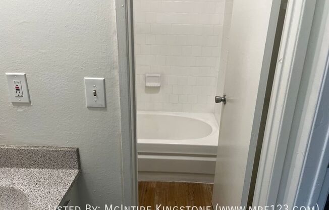 1 bed, 1 bath, 610 sqft, $1,795