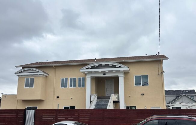 Newly Renovated Apartments | Pet Friendly | Gated Parking