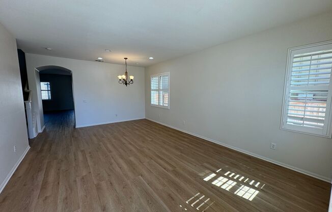4 Bedroom + Utility Room / 3.5 Bath Home For Rent! $4950 a month AUGUST 1st MOVE IN DATE